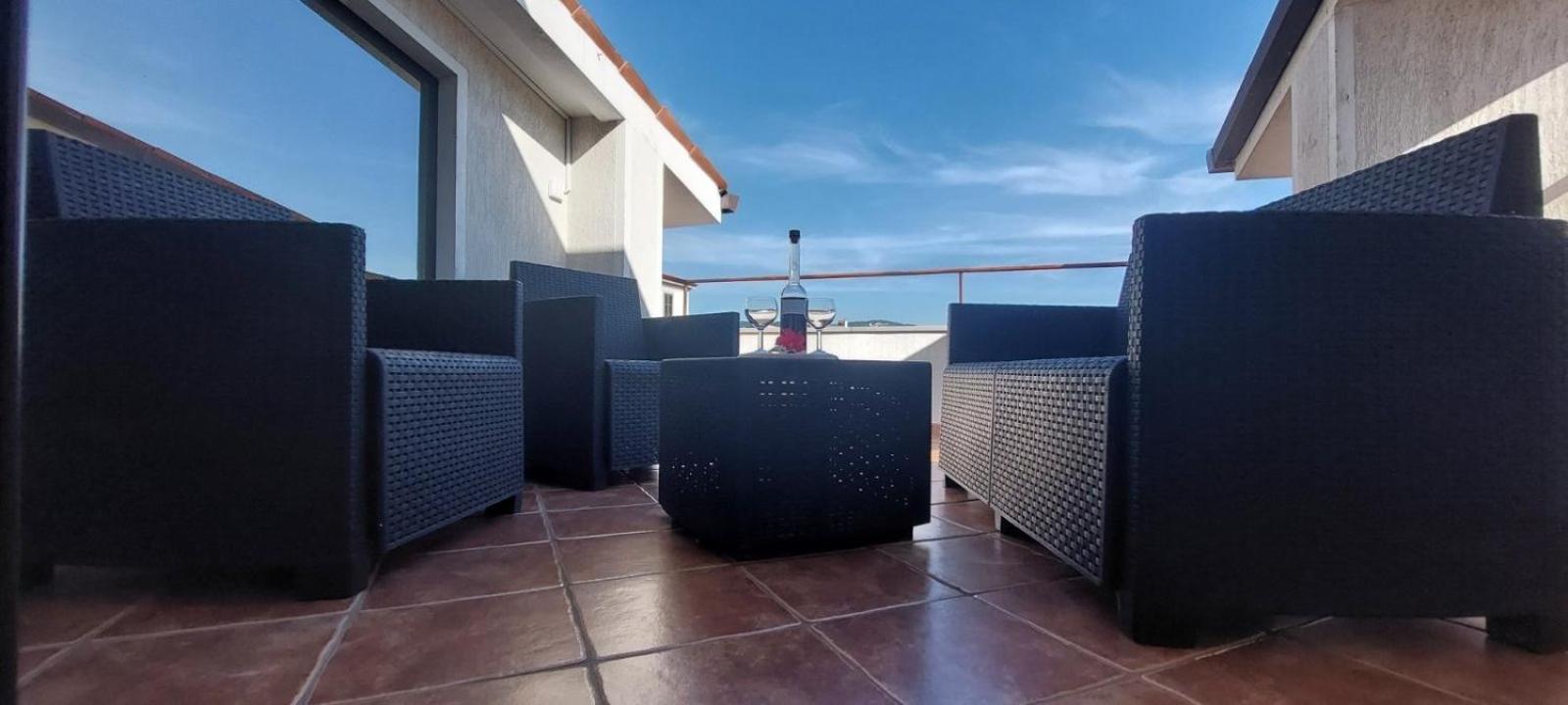 Apartma Mimi Dekani Exterior foto